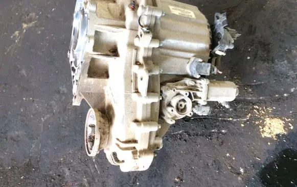 Land Rover Discovery 4 - LR4 Gearbox transfer box case CPLA7K780BA