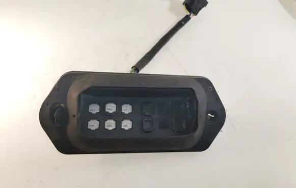 Renault Kangoo II Front door sensor coupe 428702D
