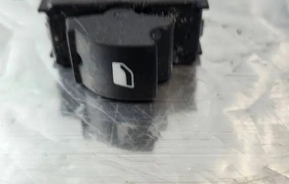 Electric window control switch