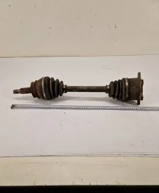 Mitsubishi Pajero Rear driveshaft 