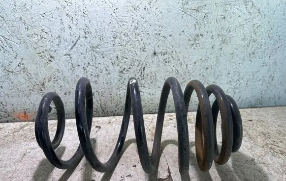 Opel Meriva B Rear coil spring