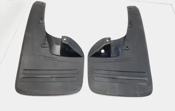 Toyota Hilux (AN10, AN20, AN30) Mudguards set 