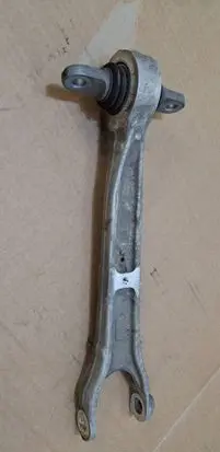 Tesla Model S Rear suspension control arm 1420452-00-E