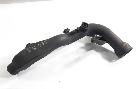 Audi A4 S4 B5 8D Intercooler hose/pipe 8E0145762B 3B0145762B