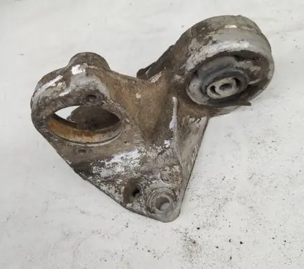 Peugeot 607 Driveshaft support bearing bracket 9632628380