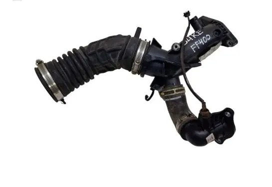 Nissan Juke I F15 Air intake hose/pipe 165765493R 147138491R
