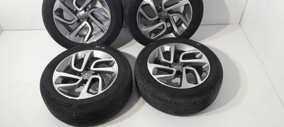 R16 alloy rim