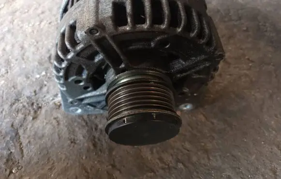 Dodge Journey Generator/alternator 14V180A 0121715047