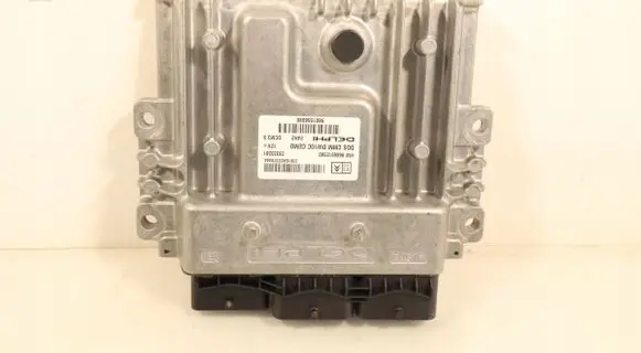 Peugeot 508 Engine control unit/module ECU 9666912580