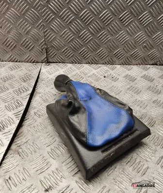 Volkswagen PASSAT B4 Gear lever shifter trim leather/knob 3a0863209b