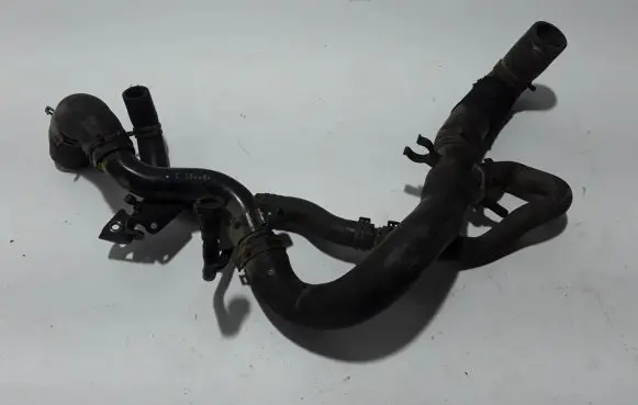 Land Rover Range Rover L322 Engine coolant pipe/hose PCH502570