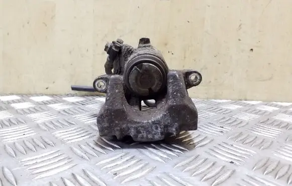 Seat Exeo (3R) Rear brake caliper
