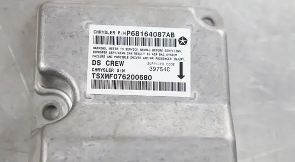 Dodge RAM 1500 DS Airbag control unit/module P68164087AB
