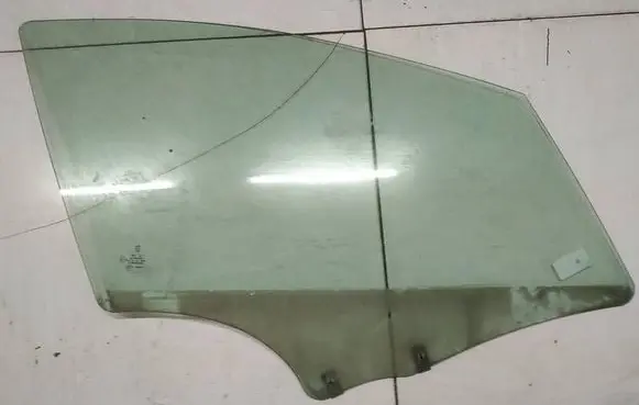 Peugeot 407 Front door window glass four-door AS2