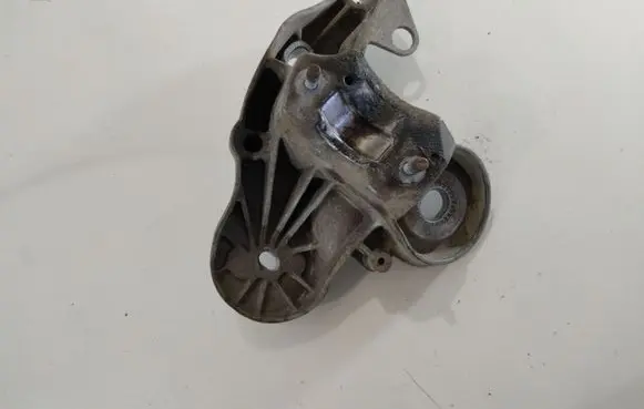 Audi A6 S6 C6 4F Engine mounting bracket 4F0199351H 4F0199351S