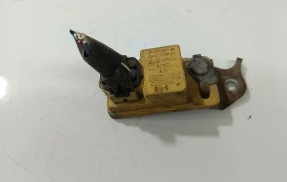 Toyota Corolla Verso AR10 Other relay 859420F010