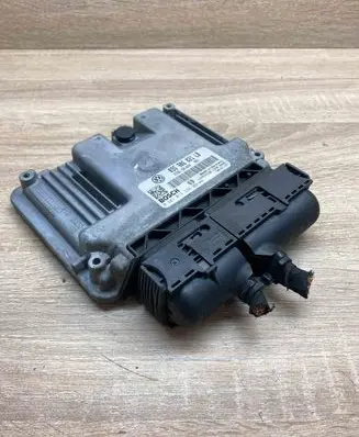 Skoda Octavia Mk2 (1Z) Engine control unit/module ECU 03G906021LB 0281013238