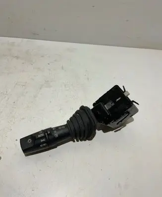 Chevrolet Captiva Indicator stalk 202005410