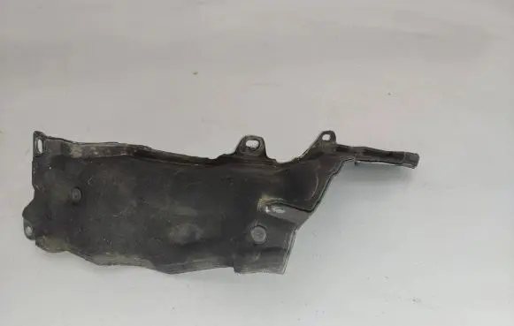 Land Rover Discovery 5 Other engine bay part FPLA015A54AA