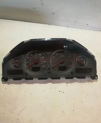 Volvo V70 Speedometer (instrument cluster) 30746107 8602883 69594710T
