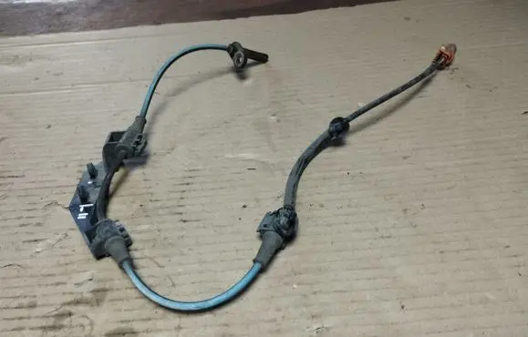 Honda Element ABS rear brake sensor 