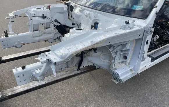 Mercedes-Benz SL R231 Front quarter panel 