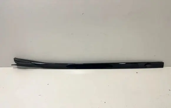 BMW X6 G06 Windshield trim 9880519 7465339