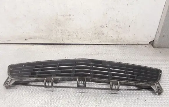 Opel Meriva A Front bumper lower grill 13193495
