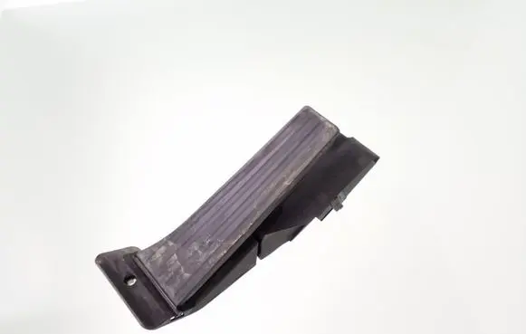 BMW X1 E84 Accelerator throttle pedal 35426793742 6793742