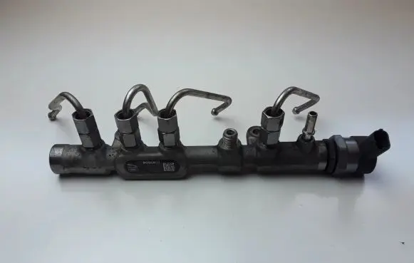 Fuel main line pipe