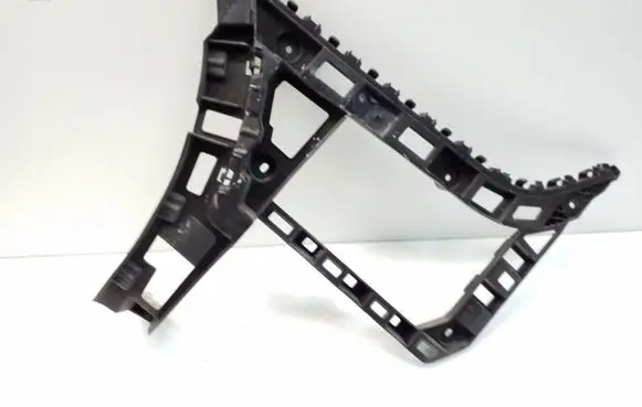 Volkswagen Jetta VI Bumper support mounting bracket corner 5C6807393
