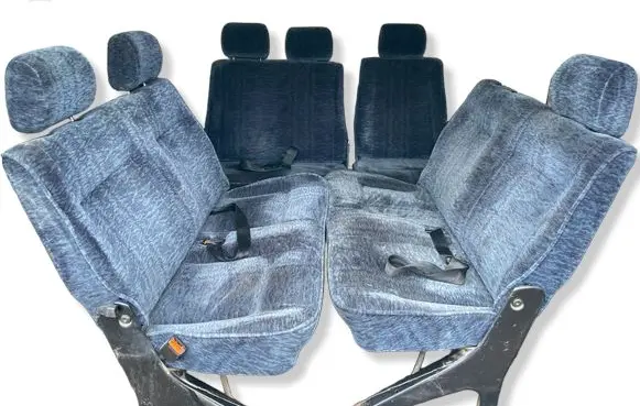 Volkswagen Transporter - Caravelle T4 Seat set 70188167701A