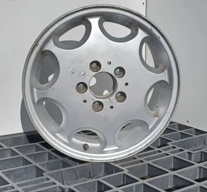 Mercedes-Benz E W210 R15 alloy rim 2104010302MERC 2104010302 A2104010302