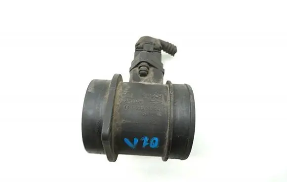 Volvo V70 Mass air flow meter 8670115