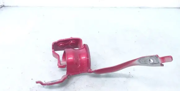 Tailgate/trunk/boot hinge