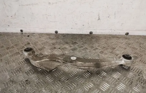 Nissan X-Trail T32 Rear control arm R30