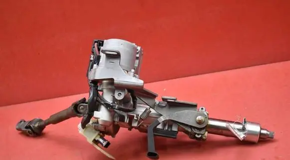 Renault Megane III Power steering pump 488108643R