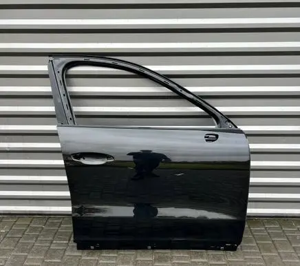 Porsche Cayenne (9Y0 9Y3) Front door 9y3831312 076011