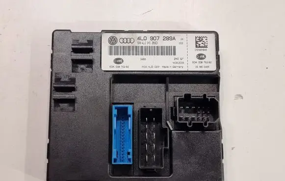 Audi Q7 4L Comfort/convenience module 4L0907289A 4L0910289D