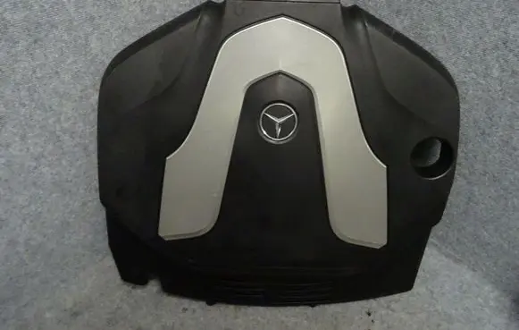 Mercedes-Benz ML W166 Engine cover (trim) A6420107008