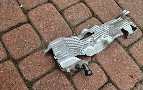 Heat shield in engine bay