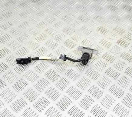 Volvo V60 Crankshaft position sensor 31303937 31303282