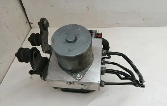 Volkswagen PASSAT B7 ABS Pump 3AA614109AG 17654056 54085622T