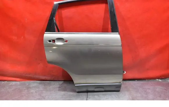 Honda CR-V Rear door 