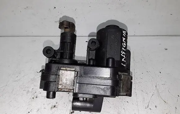 Opel Insignia A Intake manifold valve actuator/motor TMS2