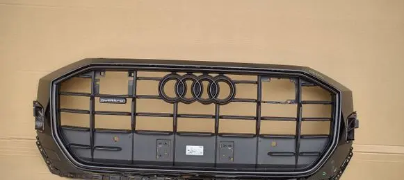 Audi Q8 Front bumper upper radiator grill 4M8853651A