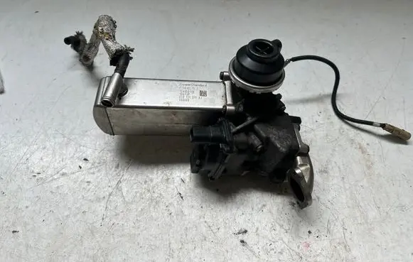 Audi A6 S6 C7 4G EGR valve 124150116