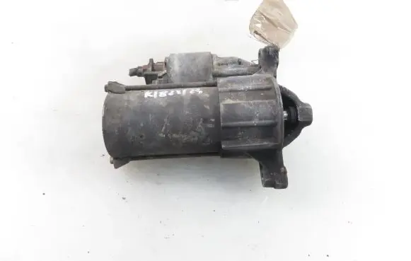 Peugeot 207 Starter motor 9648644680 D6G3