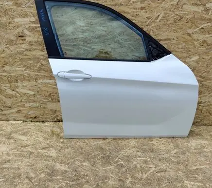 BMW X1 E84 Front door