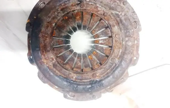 Opel Corsa D Pressure plate 186762